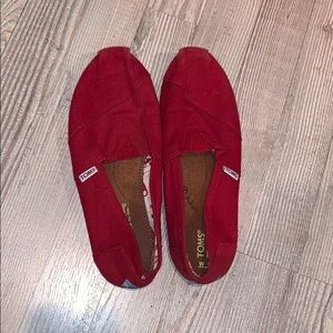 Red TOMS